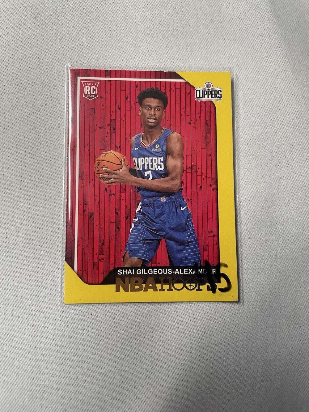 2018-19 Panini NBA HOOPS Shai Gilgeous-Alexander #262 Yellow (RC)